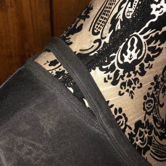 Treasure and Bond Cutout Tee - Picture 5 of 7